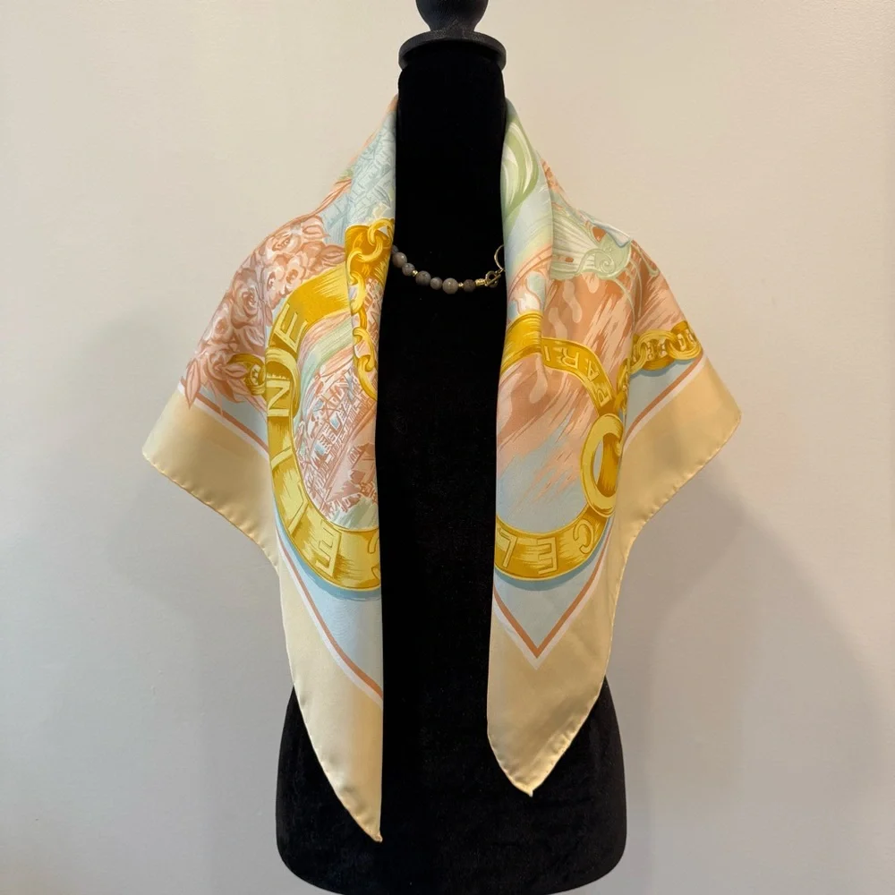 Celine Pastel Silk Scarf 90 Carré Chain Beige Gold Hand Rolled Made in France - Picture 4 of 11